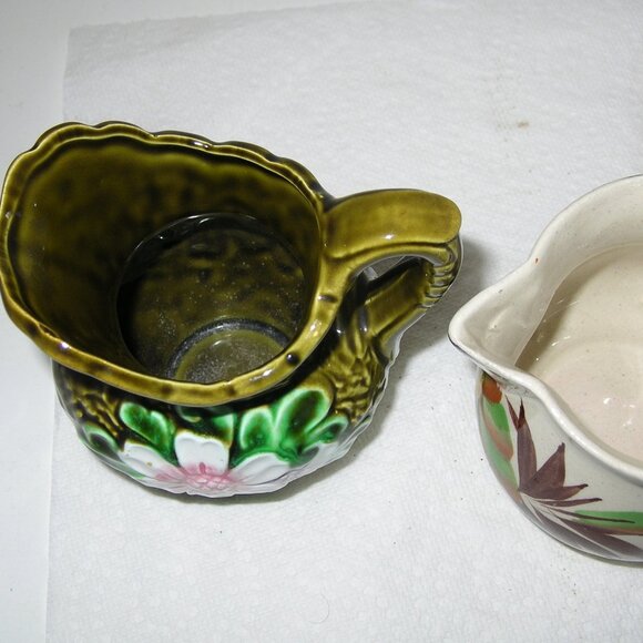 2 ~ Vintage Milk Creamer PITCHERS 5" & 4" Tall Flower Designs NEW Beautiful!! B - Picture 5 of 5